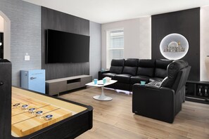 Spielezimmer