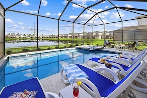 Private Pool & Patio