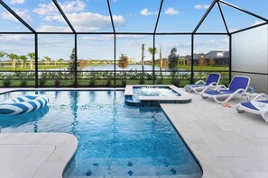 Private Pool & Patio