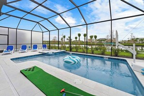 Private Pool & Patio