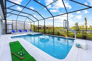 Private Pool & Patio