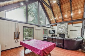 Indoors, Hardwood, Furniture, Table, Living Room