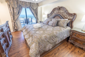 Main Bedroom with Views of the Ocean