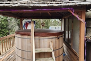 Bain à remous extérieur