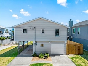 Street View. Double driveway. Can Park 4-6 cars