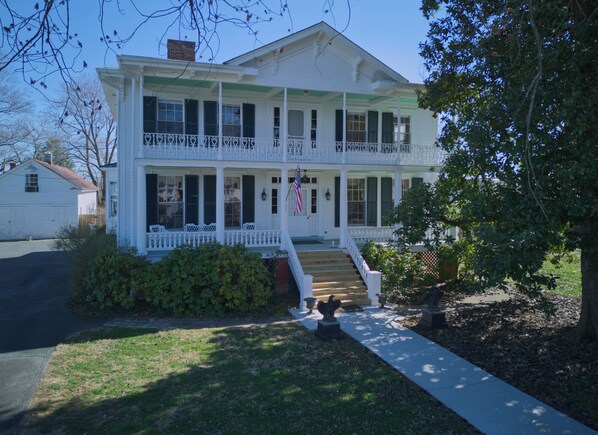 Exterior