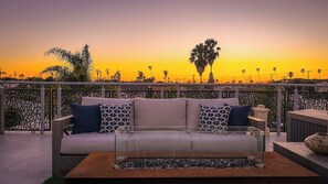 Rooftop Living and Dining Space