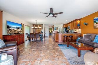 Fully Loaded 1 Bedroom 2 Bathroom Condo in Kihei, Maui!