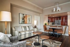 lasvs-hi-res-suite-1-bedroom-living-interior