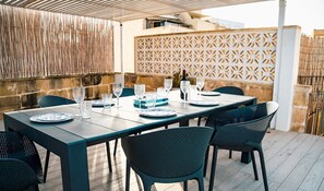 The outdoor dining space
