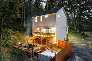 Welcome to Bright Bear Lodge, where there's plenty of room for you and your guests to spread out, enjoy the crisp air, and create lasting memories.