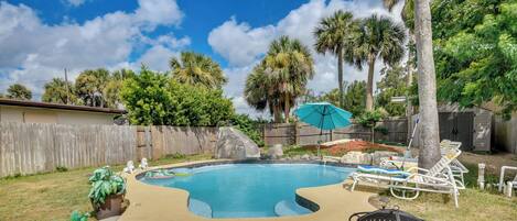 Daytona Beach Vacation Rental | 3BR | 2BA | 1 Step to Access | 1,050 Sq Ft