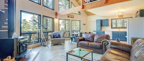Angel Fire Vacation Rental | 3BR | 3BA | 1,982 Sq Ft | Stairs Required