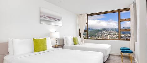 Relax in your bedroom with 1 full-size and 1 queen-size bed and enjoy the beautiful mountain views from your window!