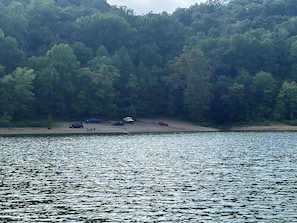 Divers