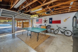 Game room for a night of fun with company