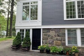 Private Entrance