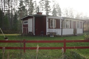 Vy från vägen.