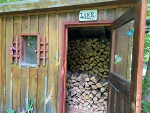 Wood shed. Firewood is supplied.