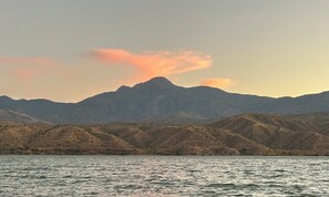 4 Peaks from Indian Point Boat Ramp