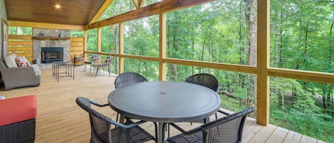 Epworth Vacation Rental | 2BR | 2BA | 880 Sq Ft | 6 Steps Required to Enter