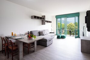 Living and dining room