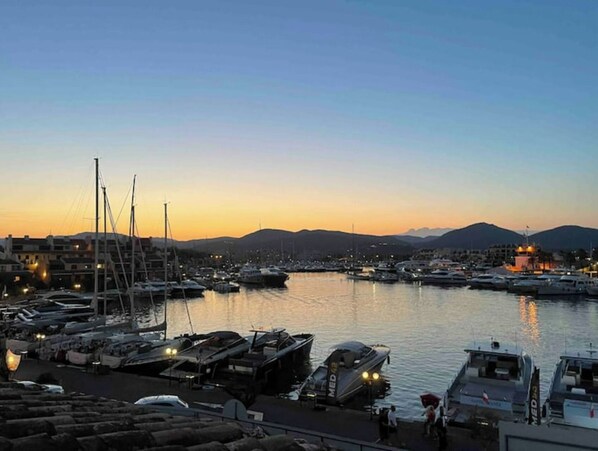 Marina