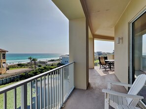 Large Wraparound Balcony with Gulf View