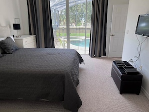 Bedroom #1 with king bed with attached en-suite bathroom