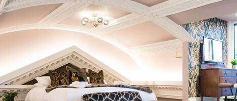 Master Bedroom with Brass Bath Ensuite