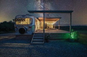 American Airstream - Blossom Farm - Tiers Cross (20713)