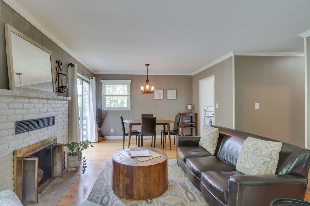 Charlottesville Getaway in Bailey’s Retreat!