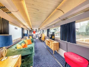 Open plan living space | The Stannington Pullman, Stannington, near Morpeth