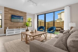 4715 Terra Esmeralda Drive (3).jpg