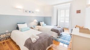 A spacious Bedroom #2 with comfortable single beds! #airbnb #airbnblisbon #portugal #pt #lisbon #bedroom #clean #lovely #comfortable