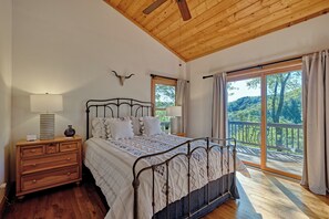 Guest Bedroom Main Level
