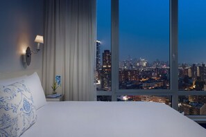 Unit with King size bed