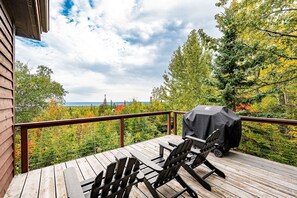 Great elevated deck looking out across Lake Superior. Grill available for guest