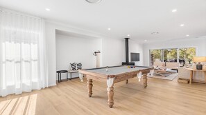 Spielezimmer