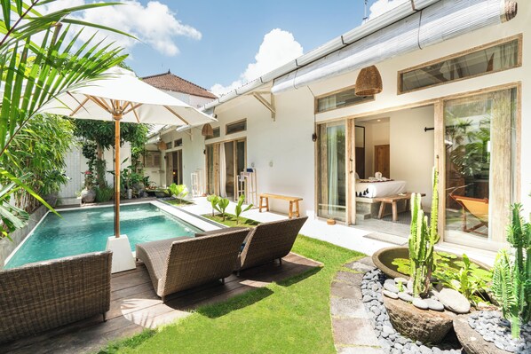 Piscina externa