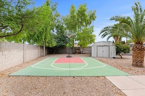 Sport court