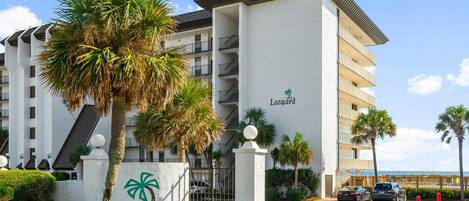 1-web-or-mls-11757-front-beach-rd-l104