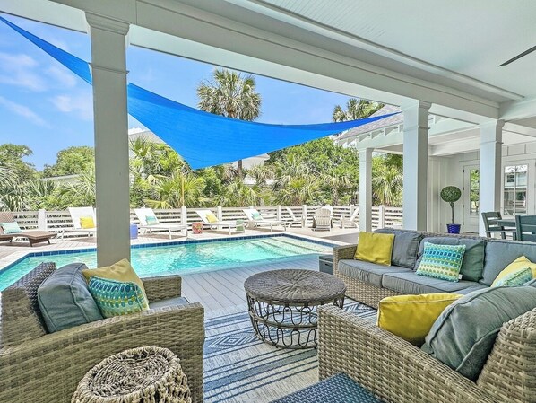 Welcome to IOP Life at 27 22nd Avenue