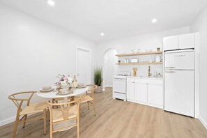 Kitchen / Dining