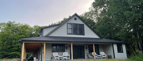 Exterior view of barn apartment
