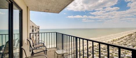 Myrtle Beach Vacation Rental | 970 Sq Ft | 2BR | 2BA | Step-Free Access