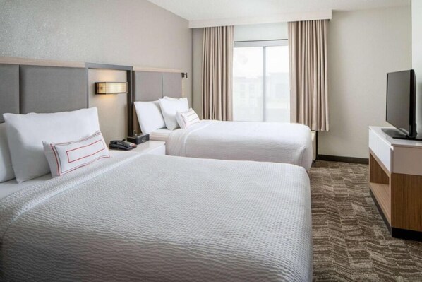 Unit with 2 Queen Beds