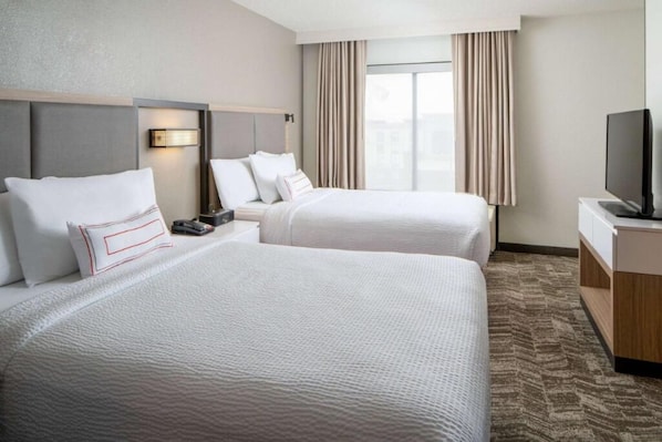 Unit with 2 Queen Beds