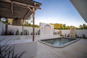 Eigener Pool