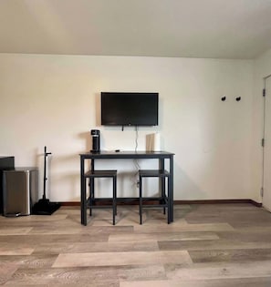 Smart TV/Dining Table/ Coffee Maker